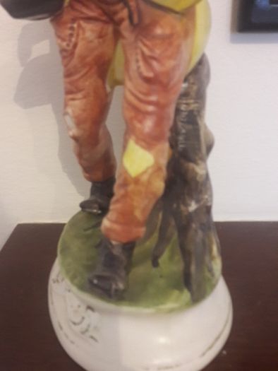 vintage capadimonte figure