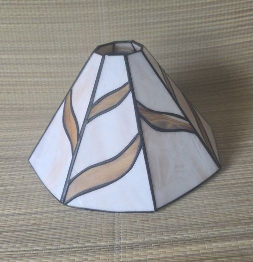 Stained glass lampshade