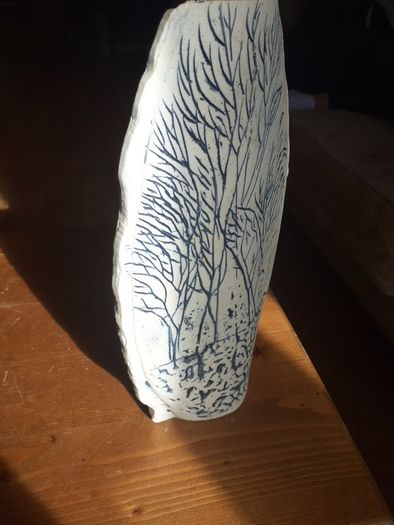 Pottery vase.