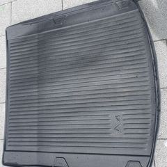 genuine audi a4 rubber bootliner