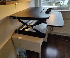 Black office  workdesk, The white desk and light are not included