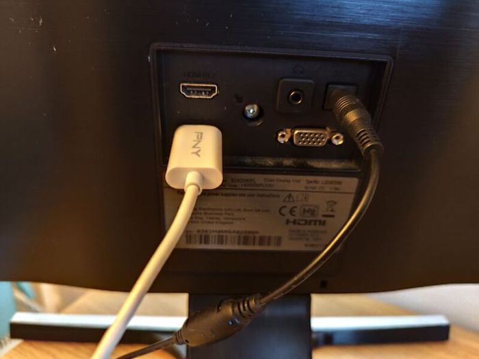 Samsung 24 inch monitor
