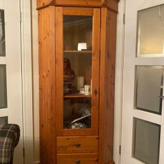 Display Cabinet