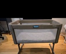 Graco Sweet2Sleep Baby Crib Oak colour