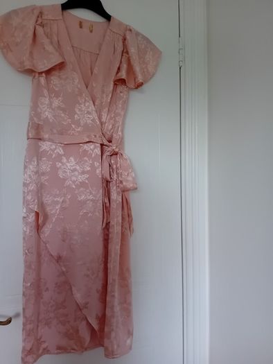 H&M Satin Dress Size10-12