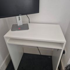 Desk ( simple design, sturdy)
