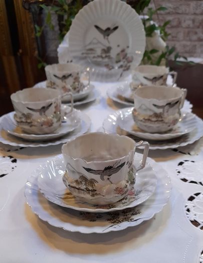 Hand painted Japanese tea set