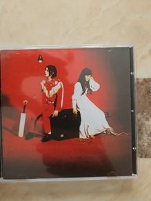 White Stripes CD  - Elephant