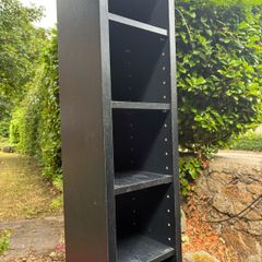Dvd / Cd shelving (free)