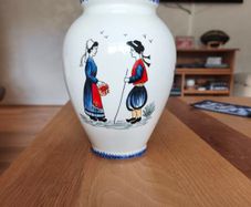 hand painted Brittany vase