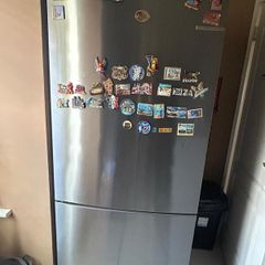 Frigde with freezer