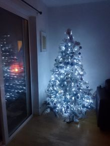 Christmas Tree w/ Lights + Deco