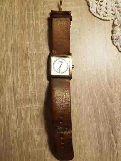 Jam tangan DKNY original