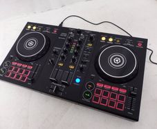 Pioneer DJ DDJ-400 Rekordbox Controller