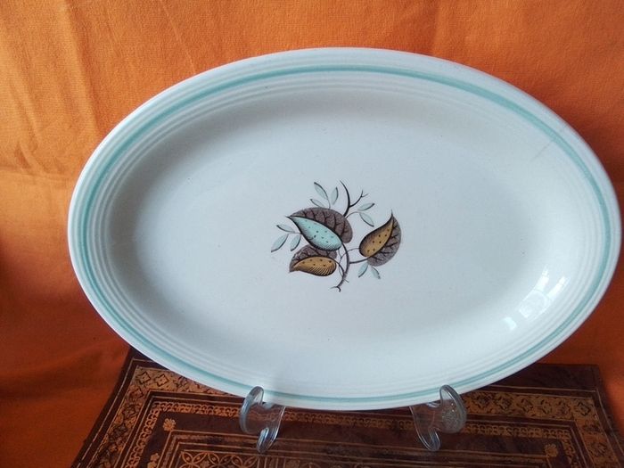 Platter & Gravy Boat