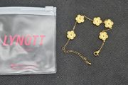 Lynott Textured Clover Bracelet