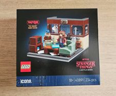 lego stranger things limited edition 40891 wsqk the squawk radio station