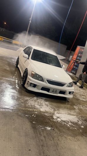 2003 Toyota Altezza