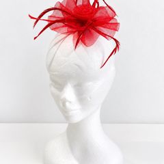 Pre Owned Elegant Red Feather & Mesh Fascinator Clip / Brooch