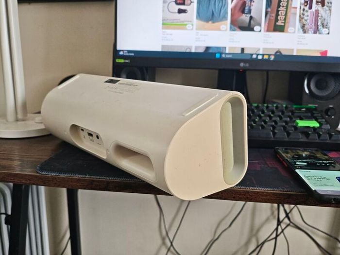 Creative Bluetooth speakers