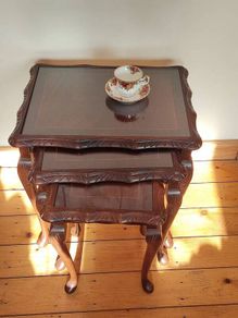 Vintage nest table 60e, metal table 99 euro. Pick up in Cavan town center