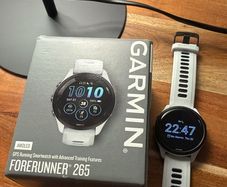 Garmin Forerunner 265S Music