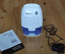 Dehumidifier 500ml Compact and Portable Mini Air Dehumidifier for Damp, Mould, Moisture in Home, Kitchen, Bedroom, Caravan, Office, Garage, Bathroom, Basement