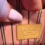 Louis Vuitton Neverfull Pochette Image 5