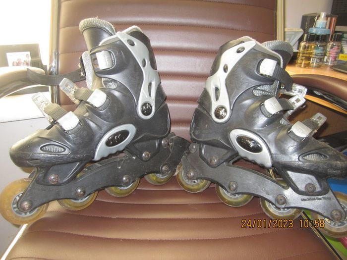 Roller Blades Size 5