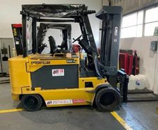 Caterpillar 5.5 Ton Electric Forklift