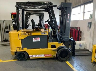 Caterpillar 5.5 Ton Electric Forklift
