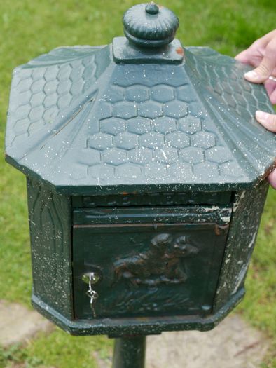 Cast Iron Freestanding Pole Post Box