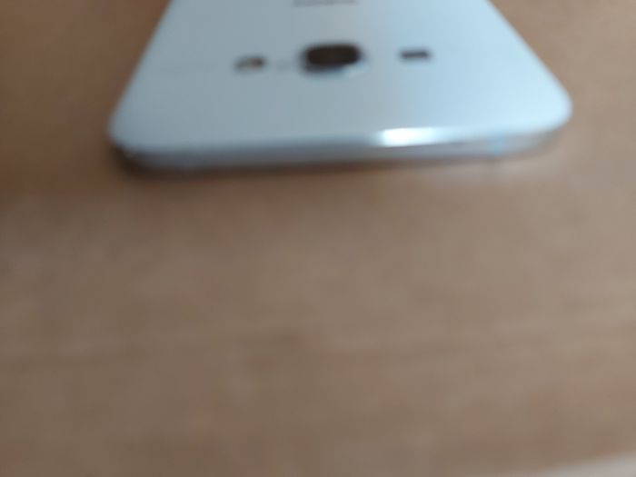 Samsung Galaxy A8, Model SCV 32, 2GB Ram, 32GB HDD, Android version 7.0, in excellent working and cosmetic condition