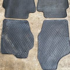 Genuine Peugeot 308 Rubber Car mats