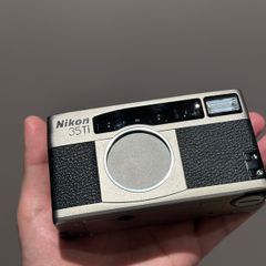 Nikon 35Ti film camera