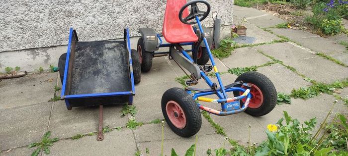 Berg Extra go kart and trailer