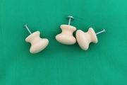 3 x ceramic cream furniture knobs