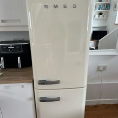 Smeg FAB32P6 50s Style Cream Fridge Freezer
