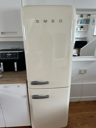 Smeg FAB32P6 50s Style Cream Fridge Freezer