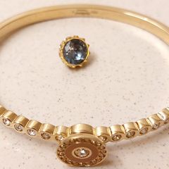 "Melano" Twisted Bangle/Bracelet