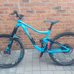 Giant Trance 1