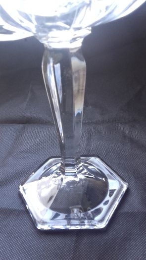 "Chippendale" - Krys Tol - Art Deco - Pressed Glass