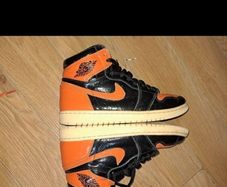 Nike Jordan 1