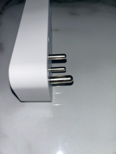 Brand -new Tessan Double Travel Adapter UK to India Type D Plug with 3 USB (1 USB C)