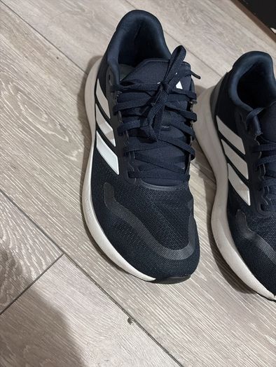 Adidas UK9