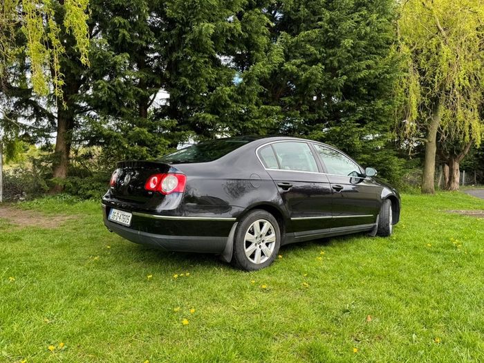 car Volkswagen passat 2006