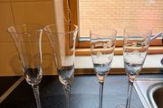 champagne glasses