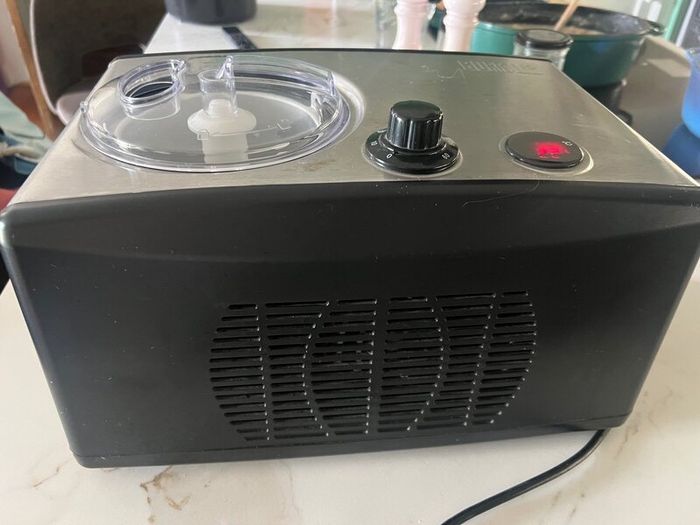 Icecream maker