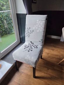 dining chairs x4