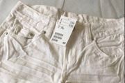 Girls BNWT shorts 9/10